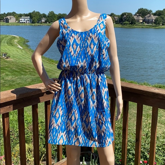 Anthropologie Dresses & Skirts - Anthropologie Sunday in Brooklyn Blouson Dress